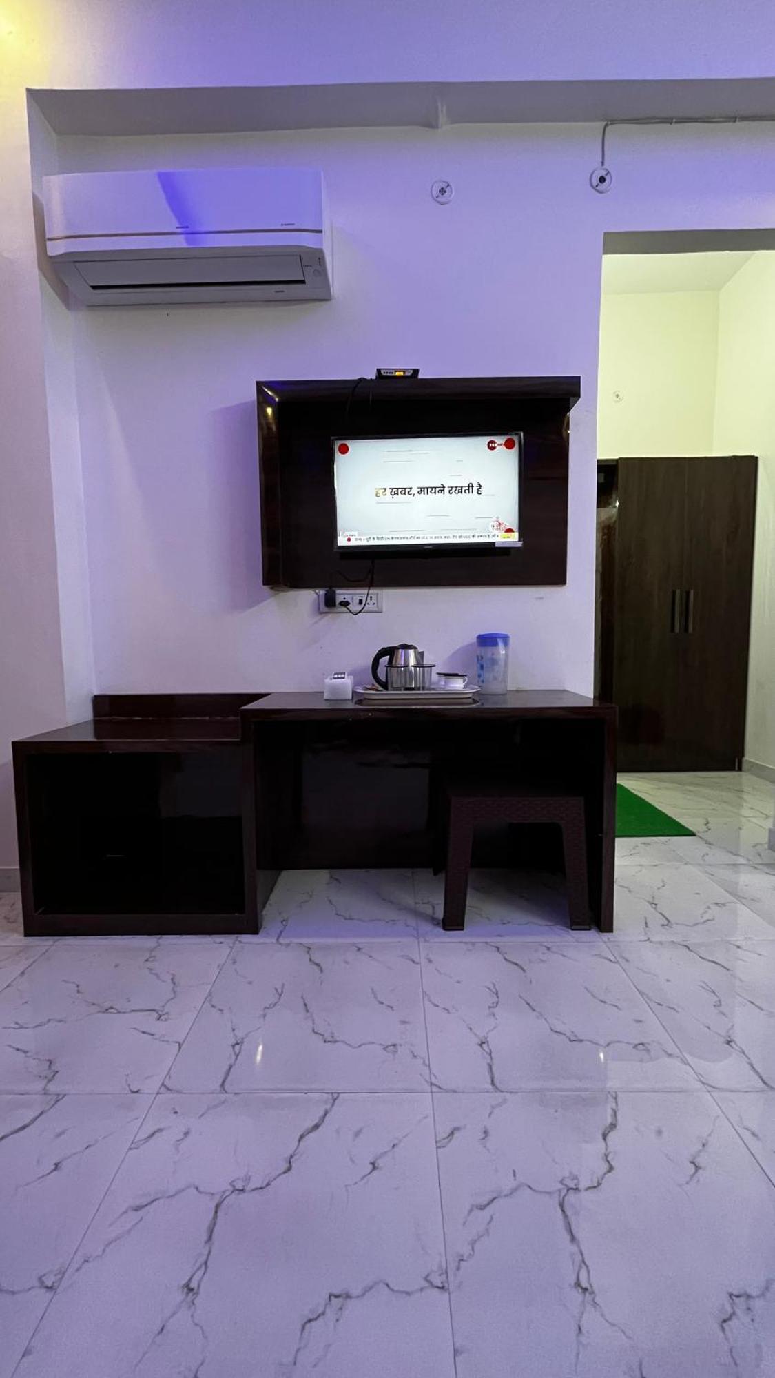 Hotel Mangalam Grand Lucknow Exterior foto